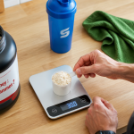 1 scoop de whey en gramme sur balance